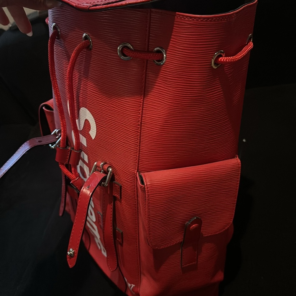 Brand new. No tags or garment bag. Was gifted. Not really my style. - Picture 4 of 7
